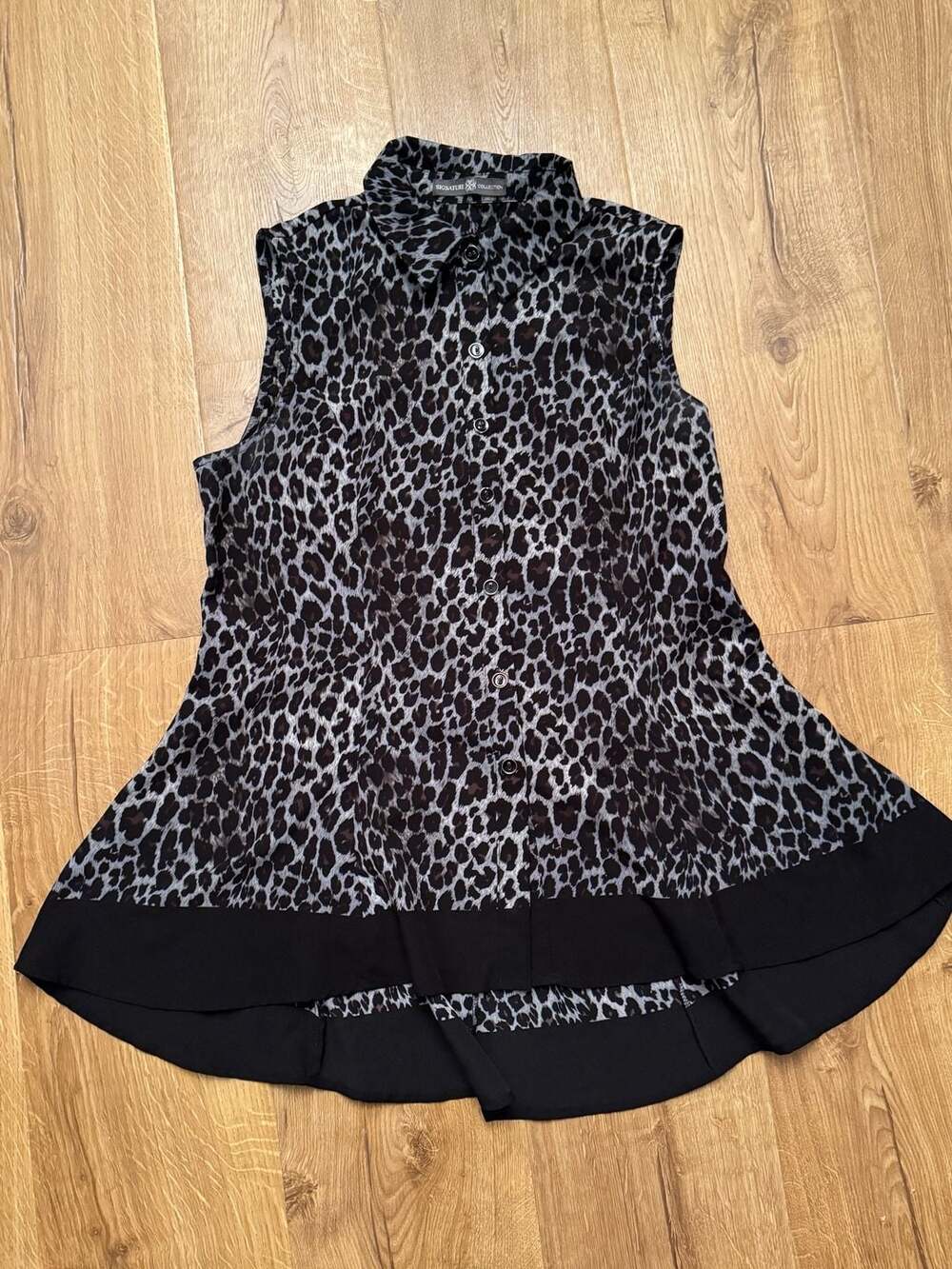 Signature Collection Animal Print Button Down Blouse